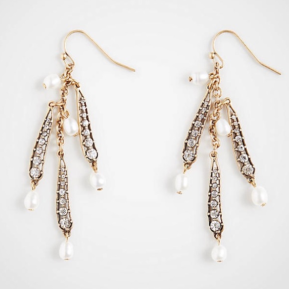 Ann Taylor Jewelry - Ann Taylor Pave Gold Earrings